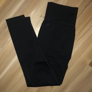 NWOT Fabletics High Waisted Leggings